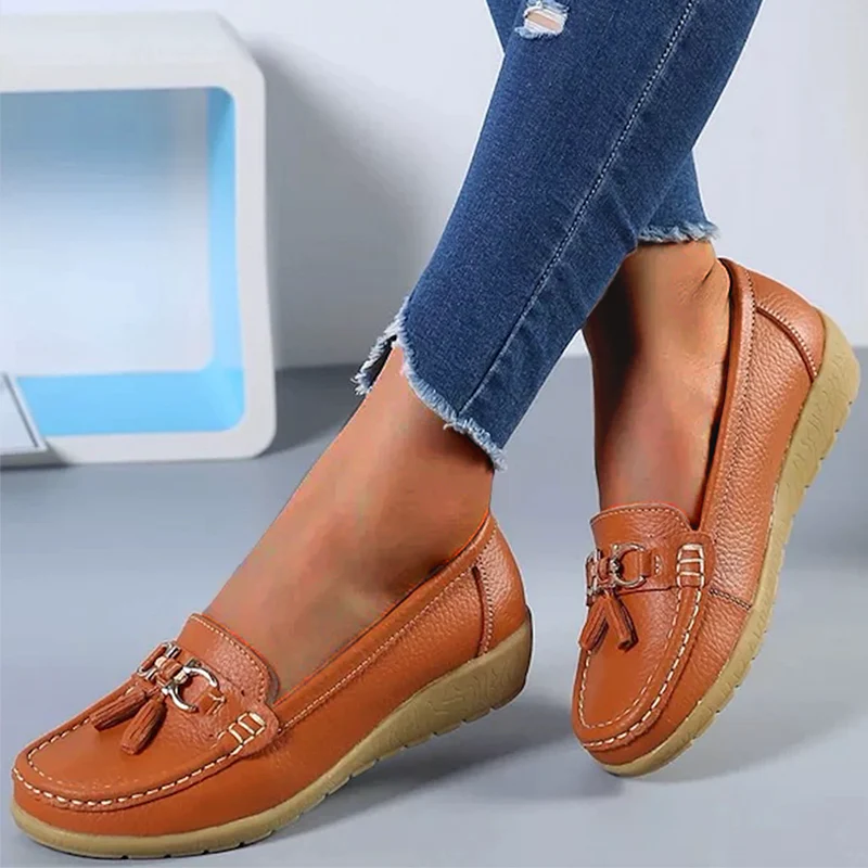 Women Flats Shoes Leather Breathable Moccasins