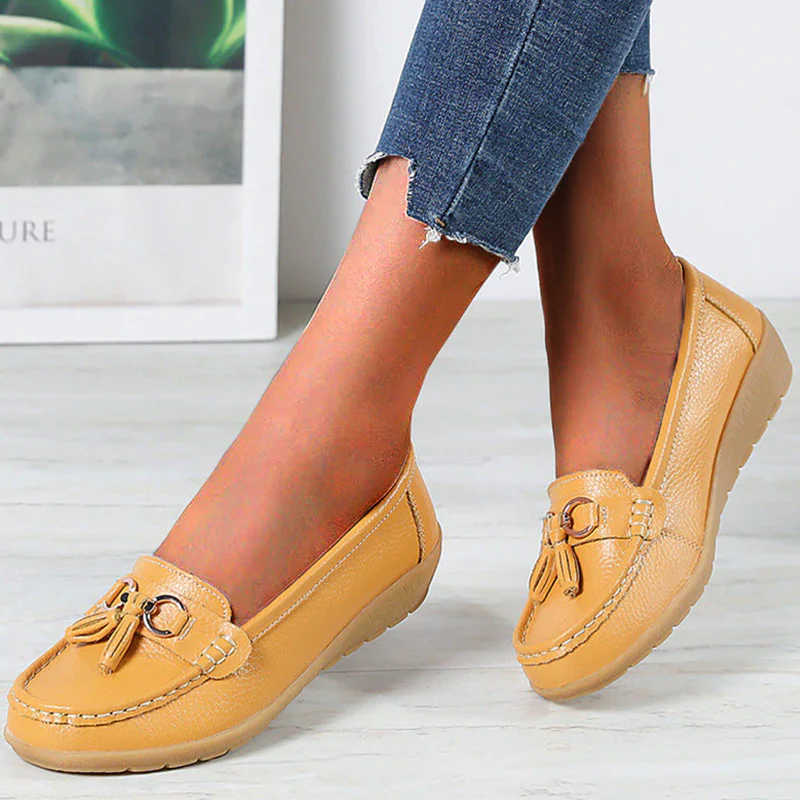 Women Flats Shoes Leather Breathable Moccasins