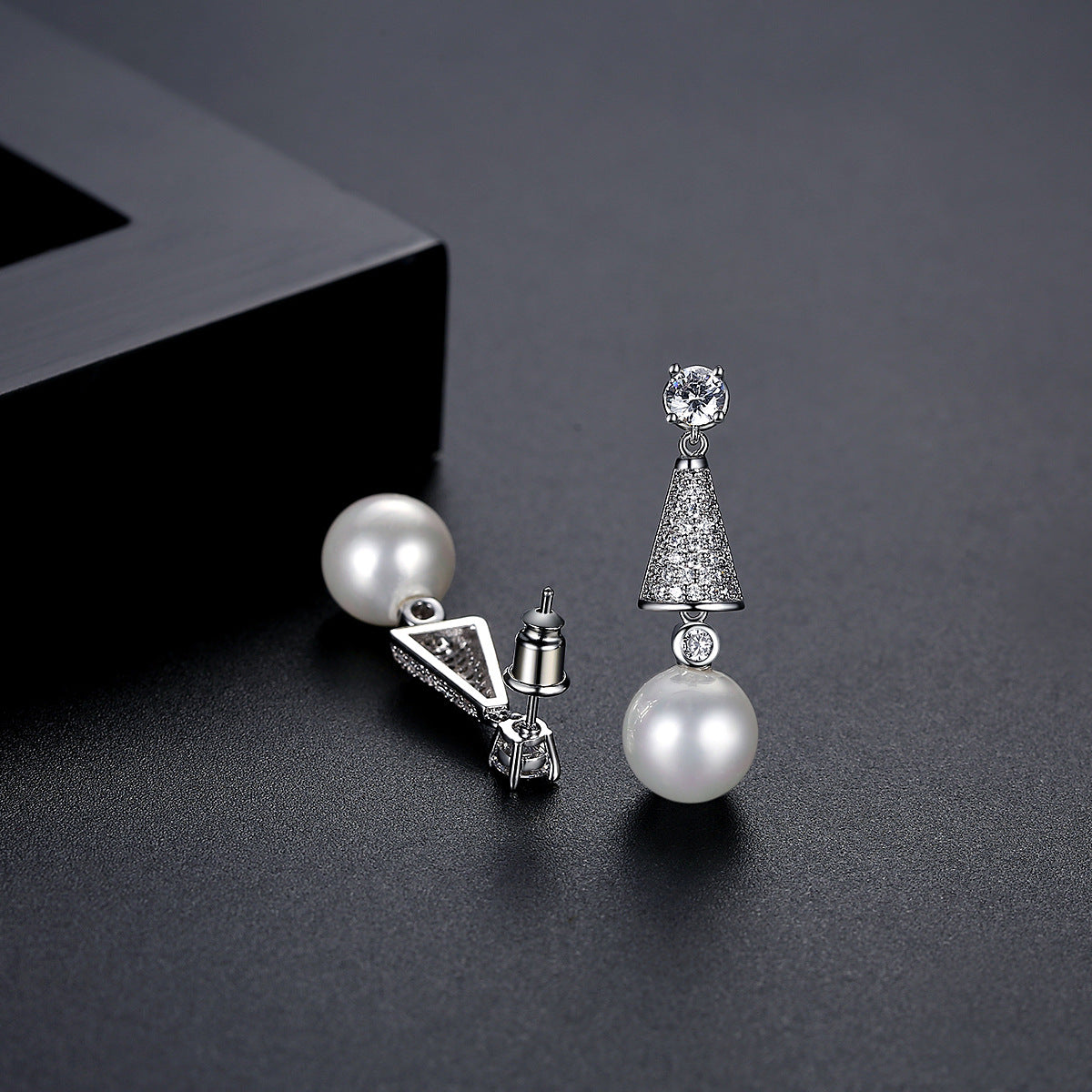 Korean popular pearl earrings AAA zircon nail set Korean pearl earrings earrings for women