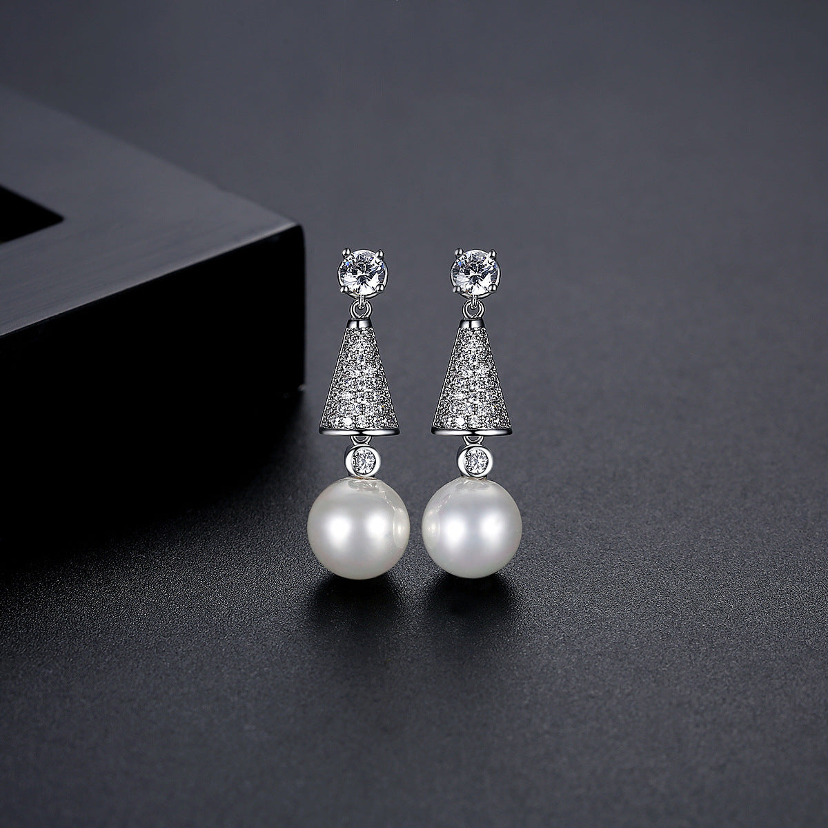 Korean popular pearl earrings AAA zircon nail set Korean pearl earrings earrings for women